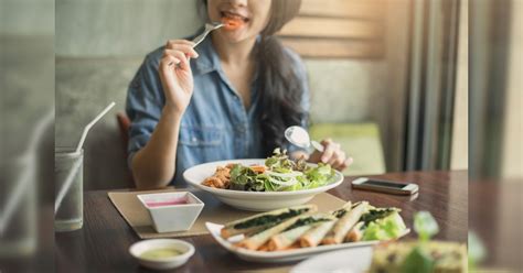 夢見聚會吃飯|夢見聚會吃飯是什麽意思